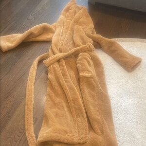 UGG Tan Plush Robe sz M